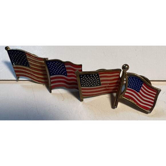 Jewelry Pin/Lapel Bundle of 4 American Flag Gold Tone Vintage 1 Inch - Picture 1 of 6